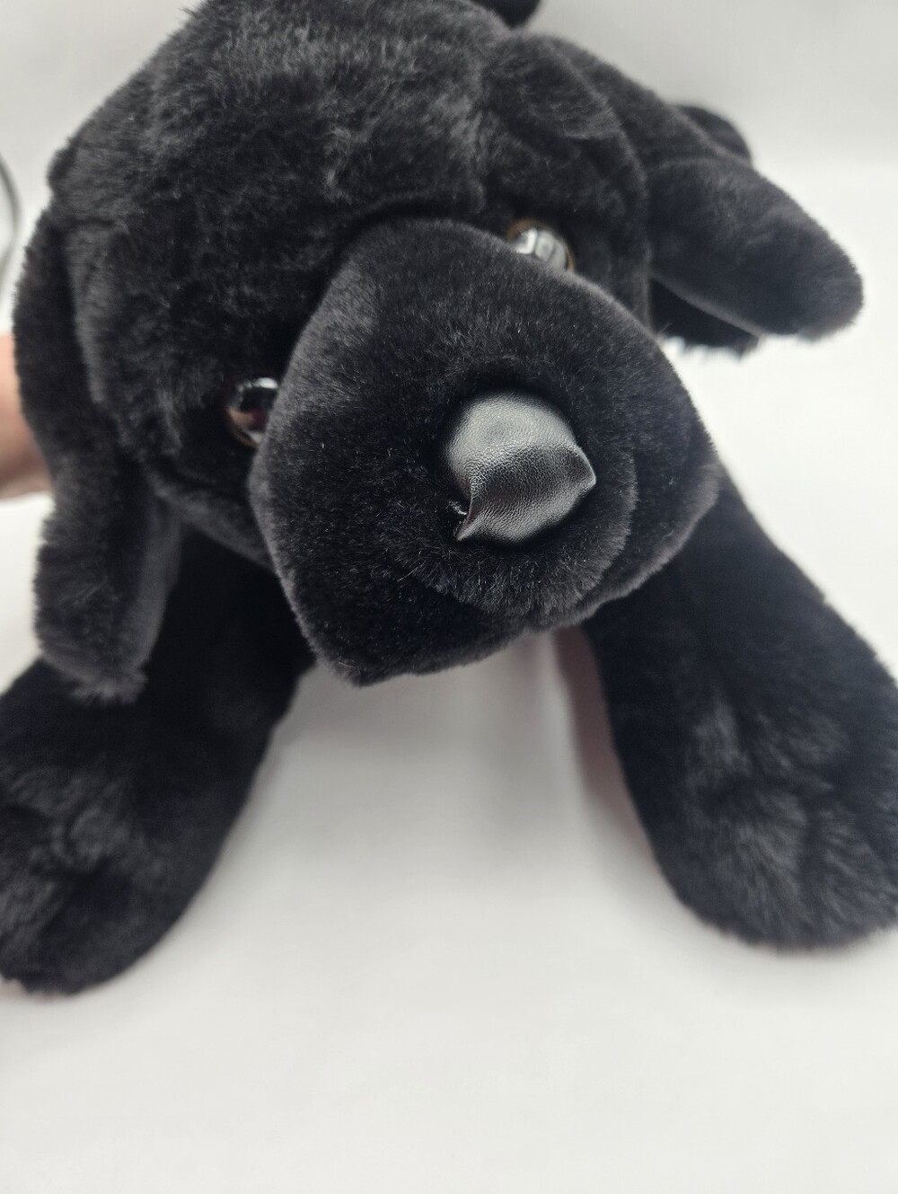 FAO Schwarz Black Labrador Retriever Lab Dog Puppy Plush 20" Laying Realistic
